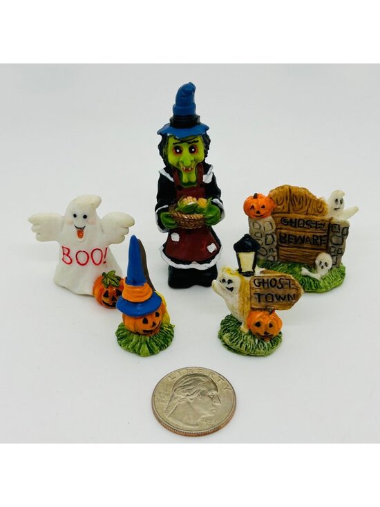 Estate Other - Vintage Miniature Halloween Figurine Village Sign Witch Ghost Pumpkin Tombstone